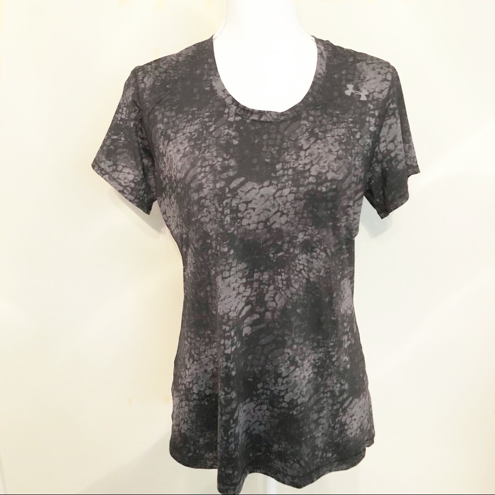 Under Armour tee